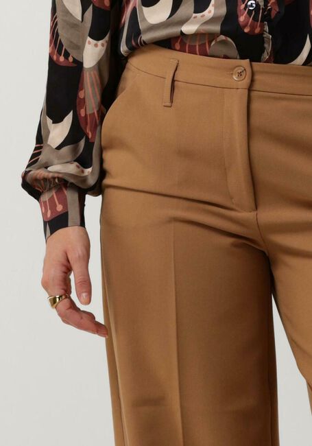 SUMMUM Pantalon large TROUSERS WIDE LEGS FOAM UNI en marron - large
