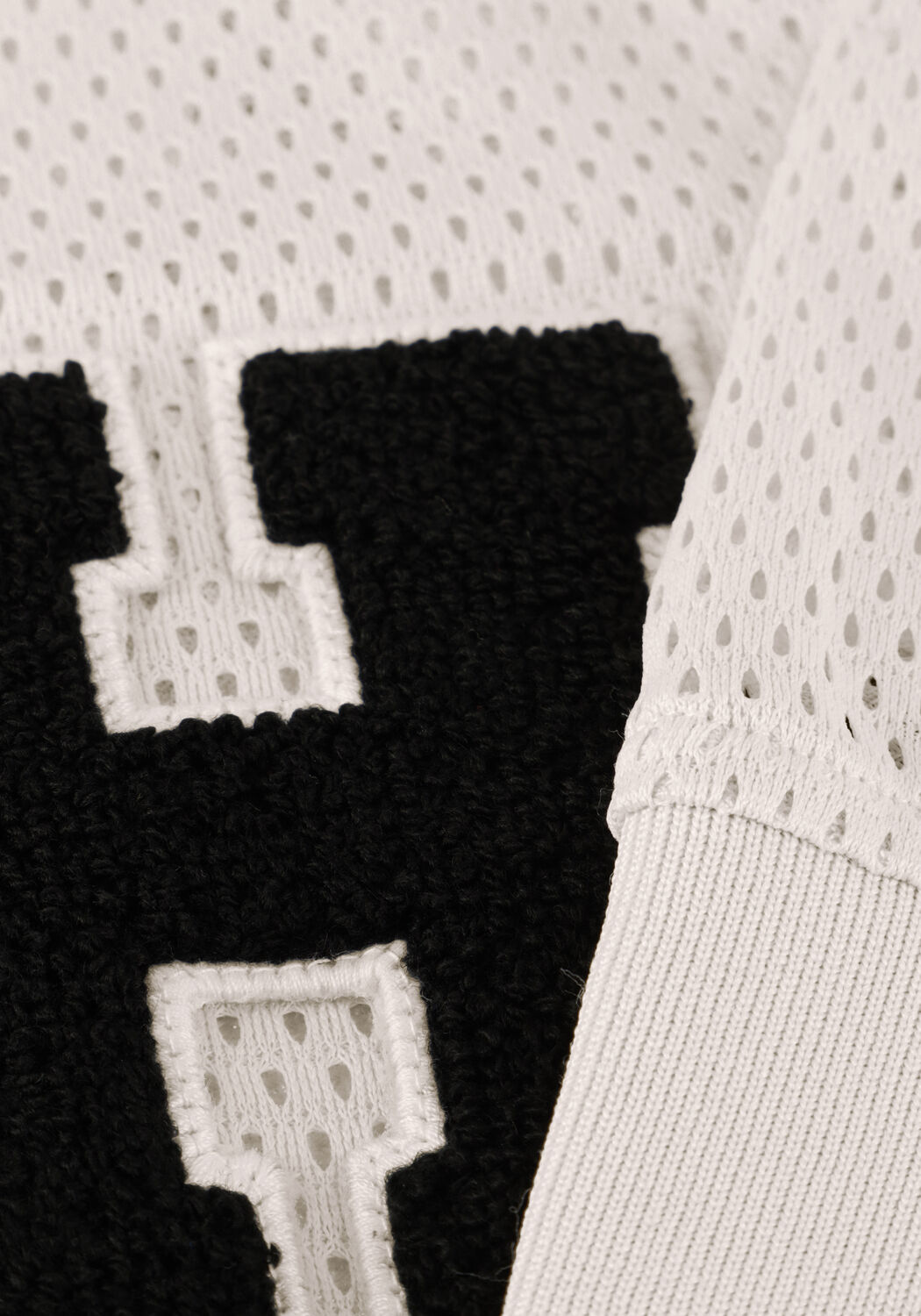 HAUTE L'AMITI&Eacute; DRIFT LS COURT BLOUSE Blouses en blanc - large