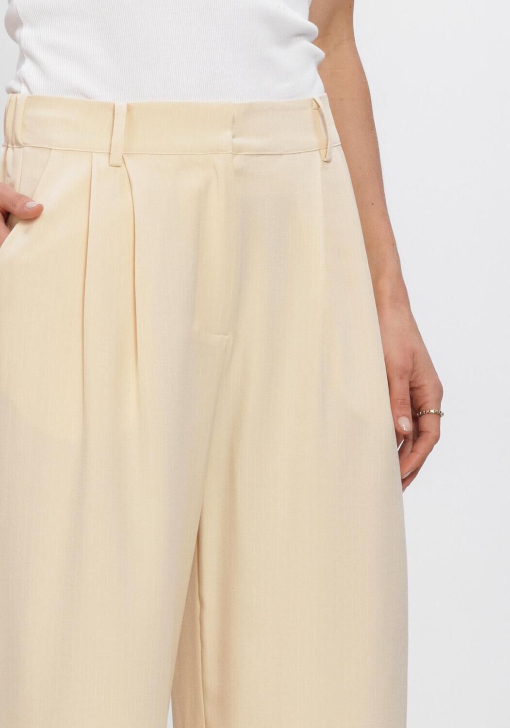 STUDIO AMAYA JACKIE PANTS Pantalons en blanc - large