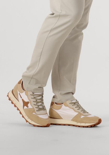 Bruine AMA BRAND DELUXE Sneakers S.RUN - large