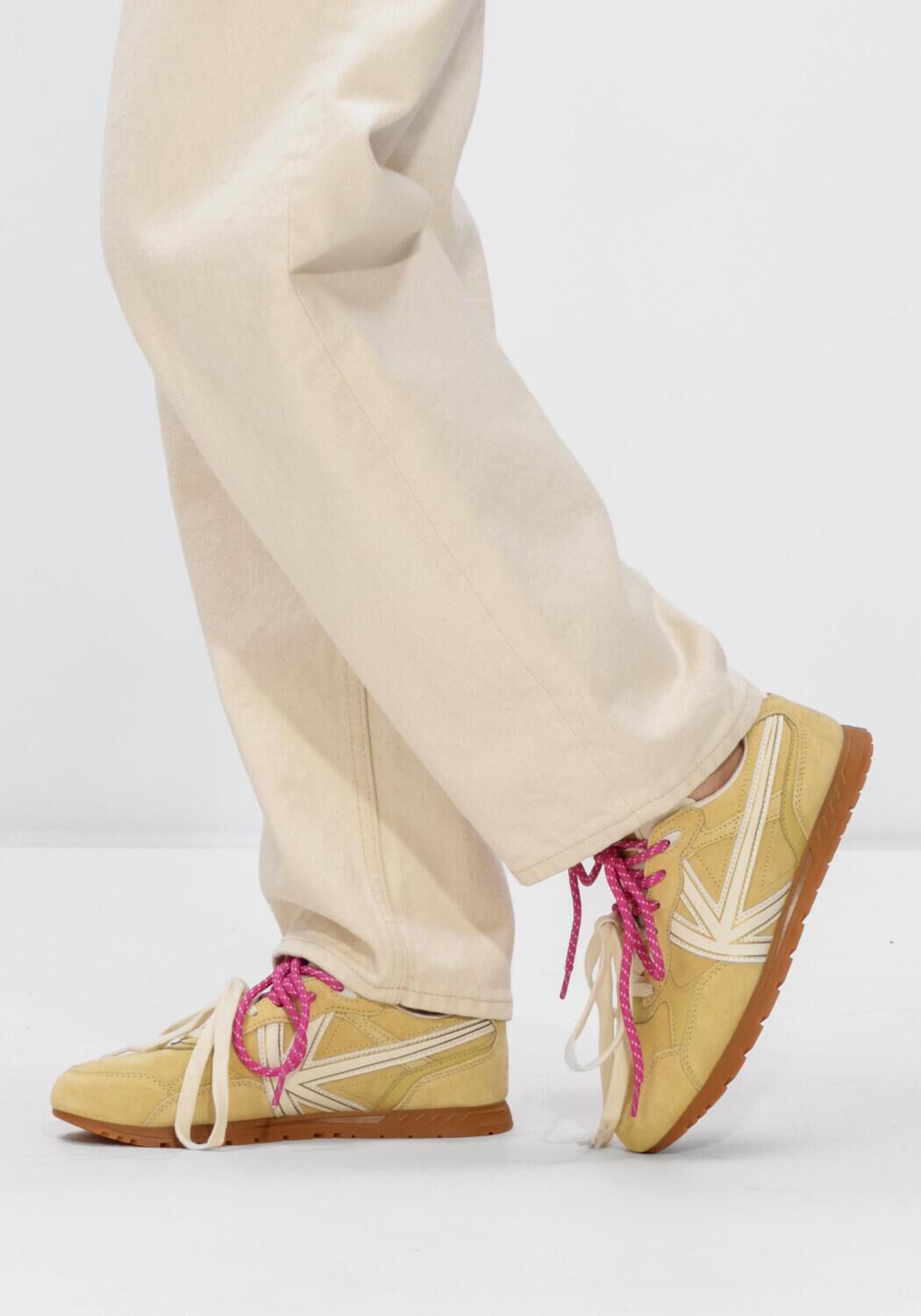 KAOTIKO Baskets basses SEATTLE WOMAN en jaune - large