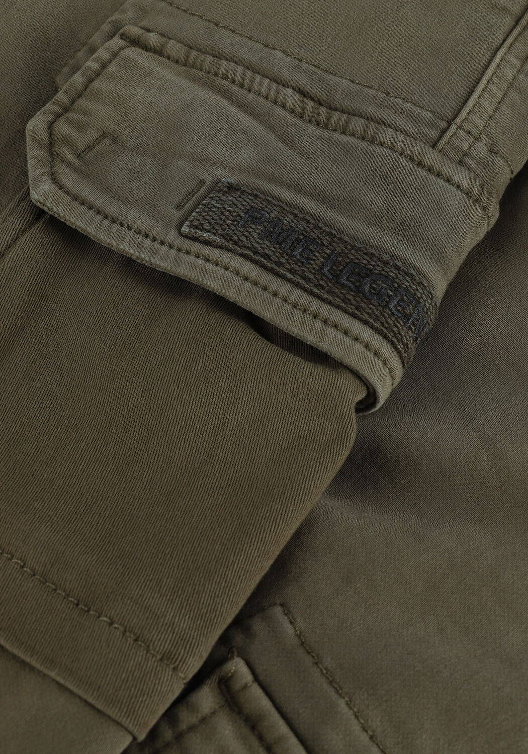 PME LEGEND Pantalon courte ENGINE SHORTS COLORED SWEAT en vert - large