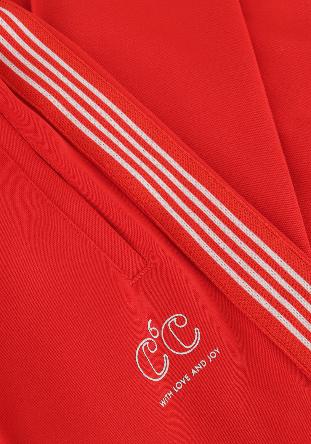 CO'COUTURE Pantalon de jogging AMINACC CREASE LL PANT en rouge - large