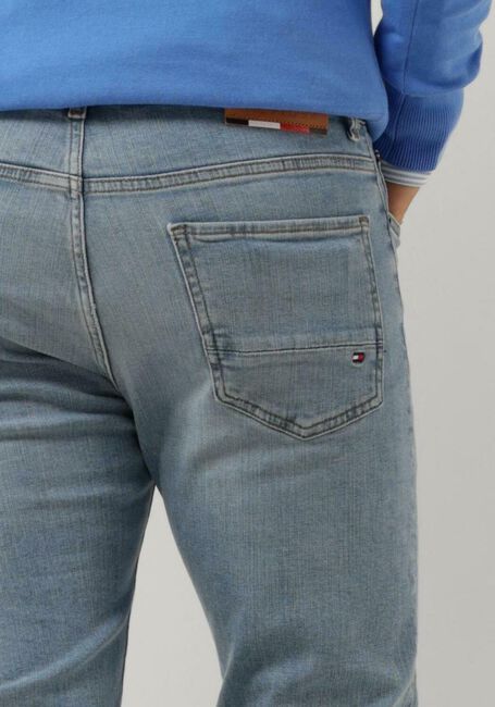 TOMMY HILFIGER Slim fit jeans SLIM BLEECKER PSTR BENNET BLUE Bleu clair - large