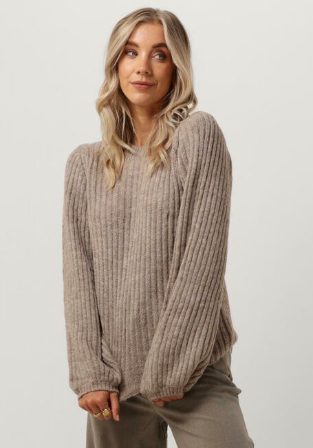 MODSTRÖM Pull GOLDIE O-NECK en camel - large