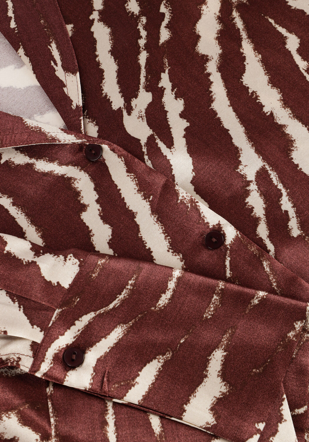 ROUGE EDIT ROUSHIANA LS PRINTED RESORT COLLAR SHIRT Blouses en marron - large