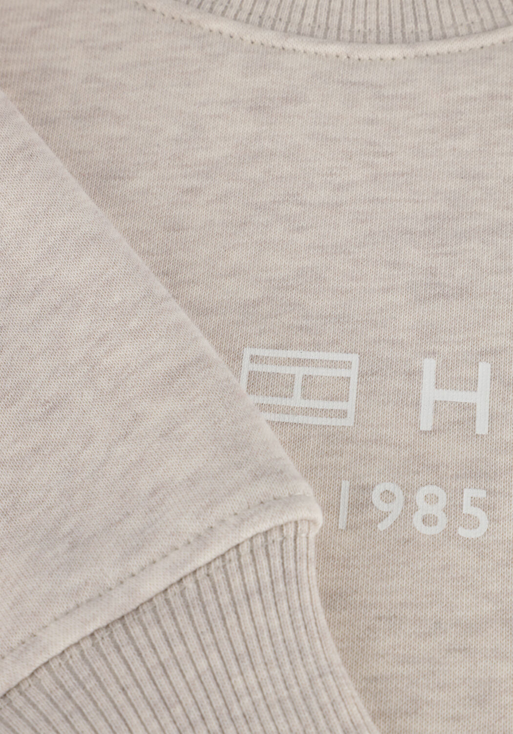 TOMMY HILFIGER Chandail MDRN REG CORP LOGO C-NK SWTSHRT en beige - large