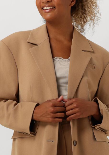 JANICE Blazer BUDDY en camel - large