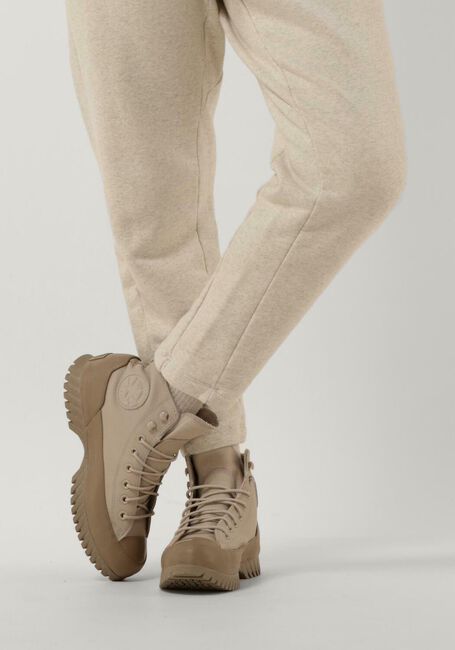 CONVERSE CHUCK TAYLOR ALL STAR LUGGED 2.0 - large