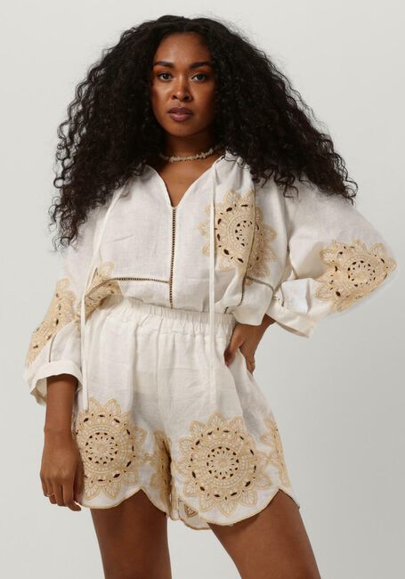 Witte GREEK ARCHAIC KORI  240118 - large