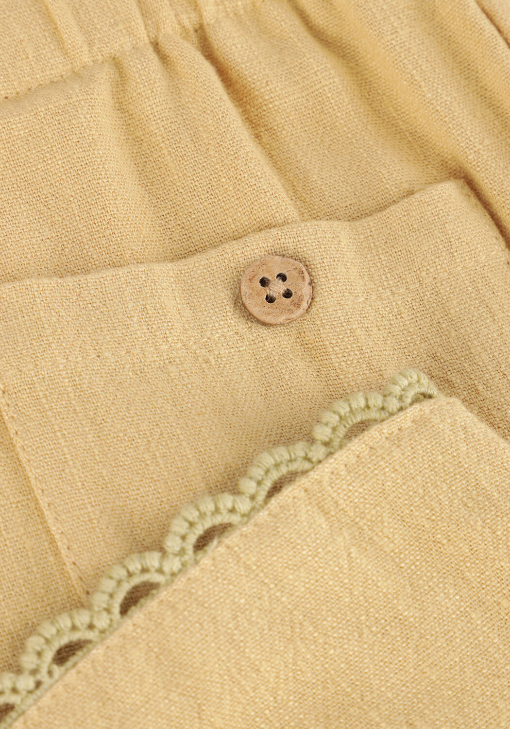 LIL' ATELIER Pantalon NMFDAMLA LOOSE PANT LIL en jaune - large