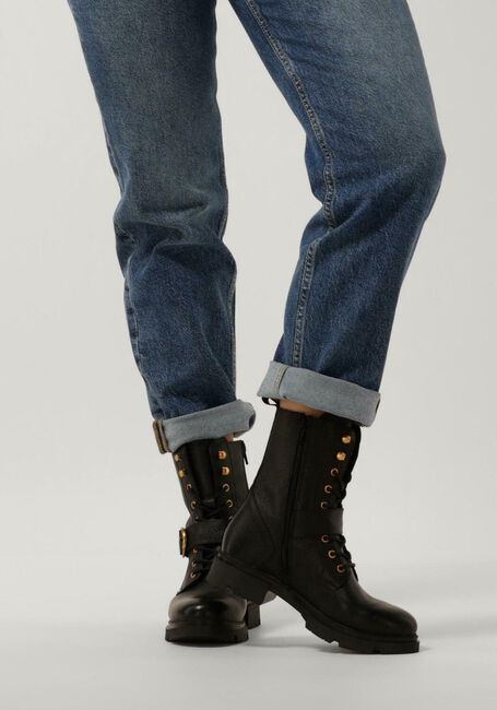 OMODA Bottines à lacets LPSOPHIE-41 en noir - large