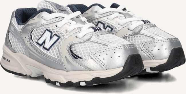 Witte NEW BALANCE Sneakers IZ530 Witte NEW BALANCE Sneakers IZ530 - large