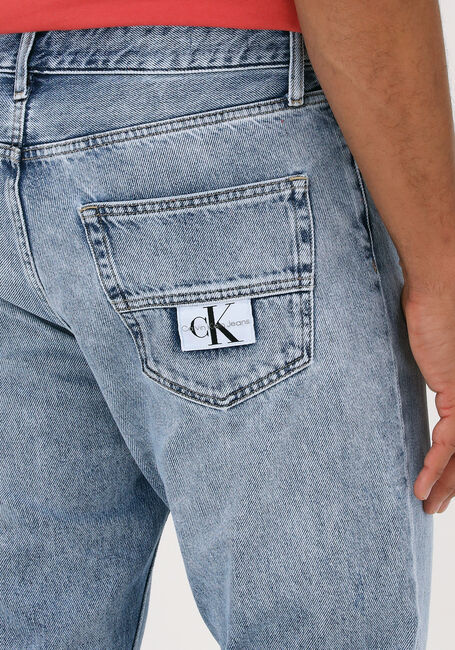 Lichtblauwe CALVIN KLEIN Straight leg jeans DAD JEAN - large