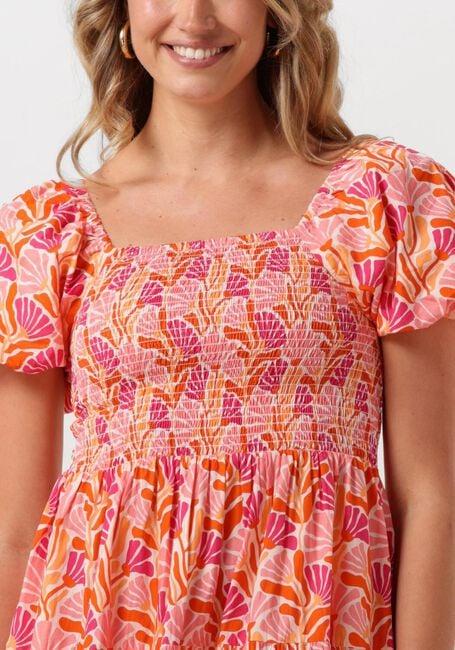OMODA ATELIER Robe maxi X KAE en rose - large