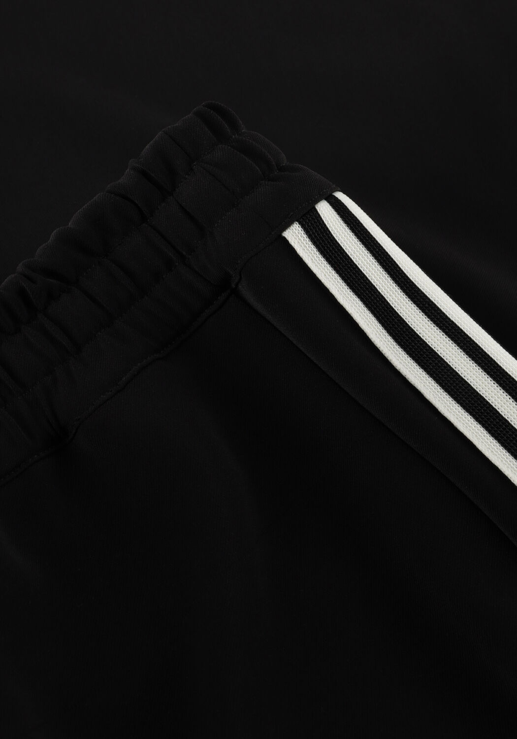 Zwarte MODSTR&Ouml;M Wijde broek TINNIEMD PANTS - large