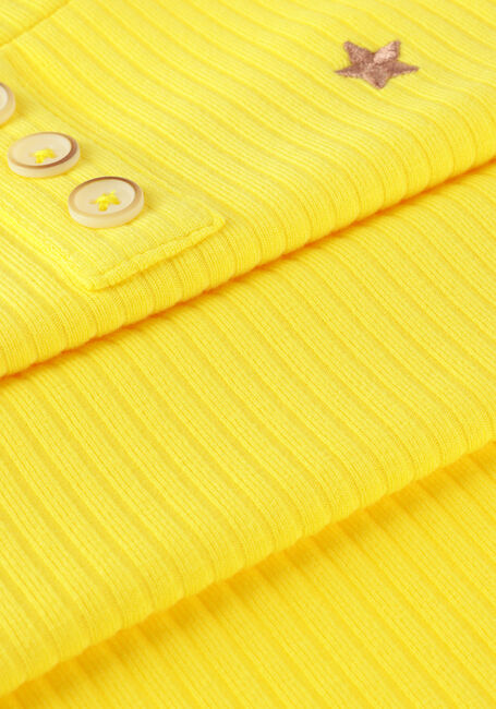 LIKE FLO T-shirt SOLID RIB SS TEE en jaune - large