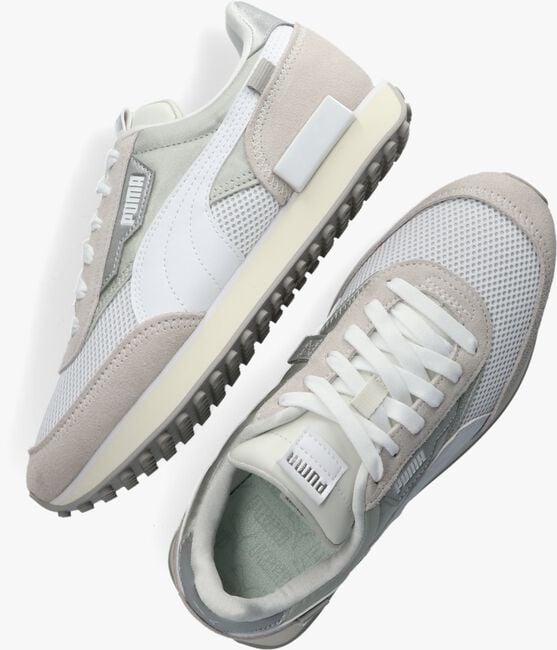 Witte PUMA Lage sneakers FUTURE RIDER METAL WN'S - large
