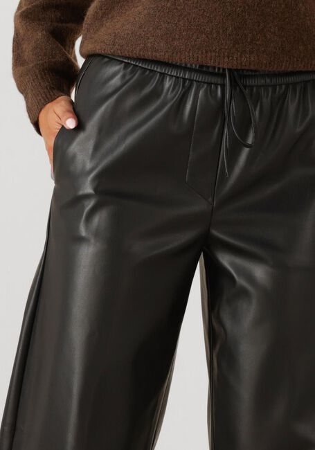 SILVIAN HEACH Pantalon large PANTS BENNOE en noir - large
