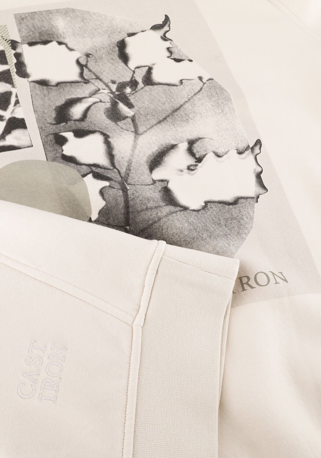 CAST IRON Chandail RELAXED FIT GRAPHIC &Eacute;cru - large