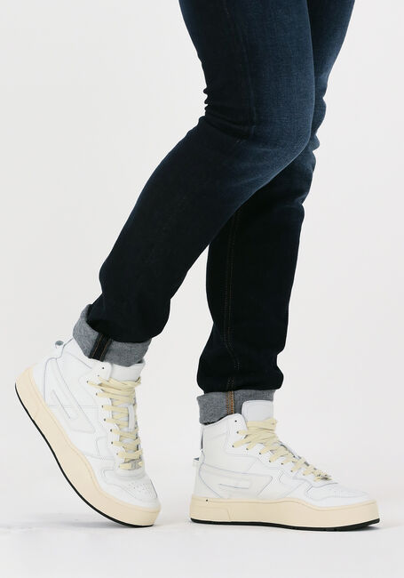 DIESEL Baskets montantes S-UKIYO MID HEREN en blanc - large