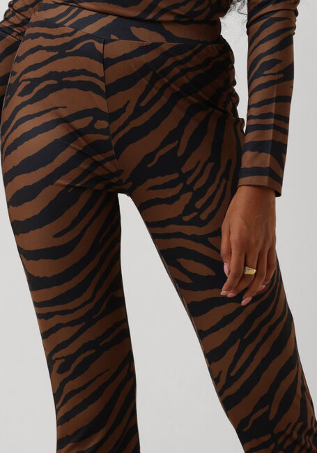 NOTRE-V Pantalon évasé NV CELESTE FLARED PANTS en marron - large