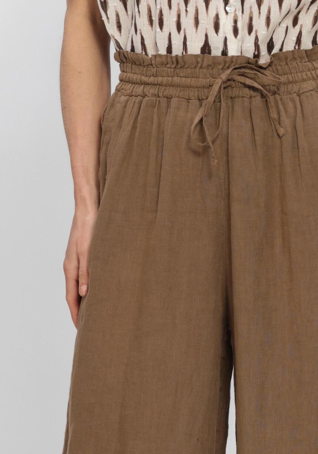 NUKUS Pantalon large KELLY PANTS en taupe - large