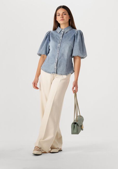 JANICE LARS Blouses en bleu - large