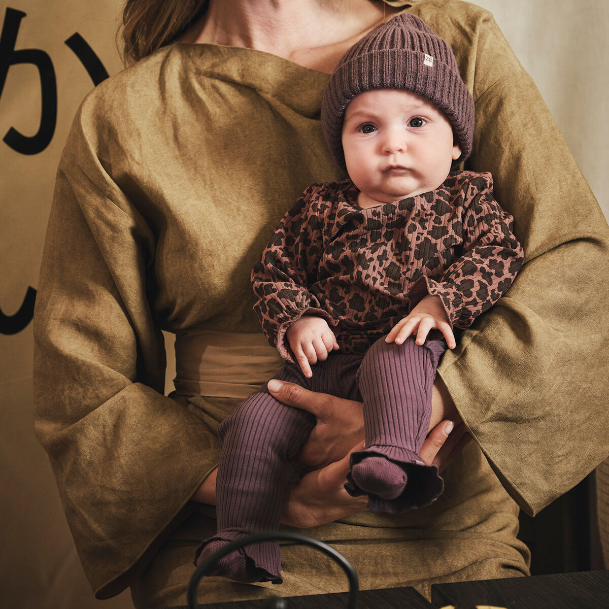 Z8 MIRACLE Pantalons Bordeaux - large