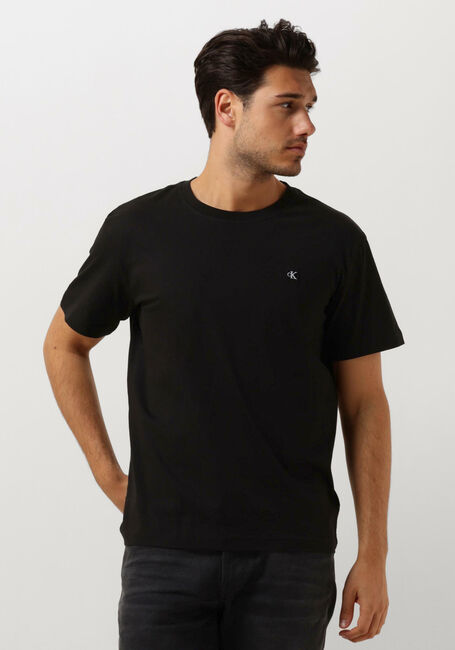 Zwarte CALVIN KLEIN T-shirt CK EMBRO BADGE TEE - large