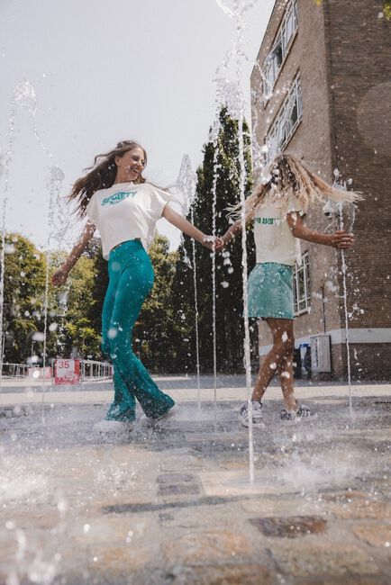 LOOXS 10sixteen Pantalon évasé 2511-5606 en vert - large