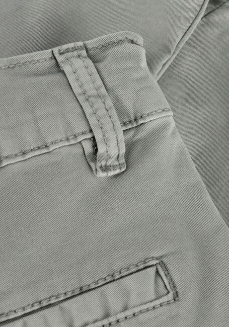 SEVENONESEVEN Pantalon courte SHORT en gris - large
