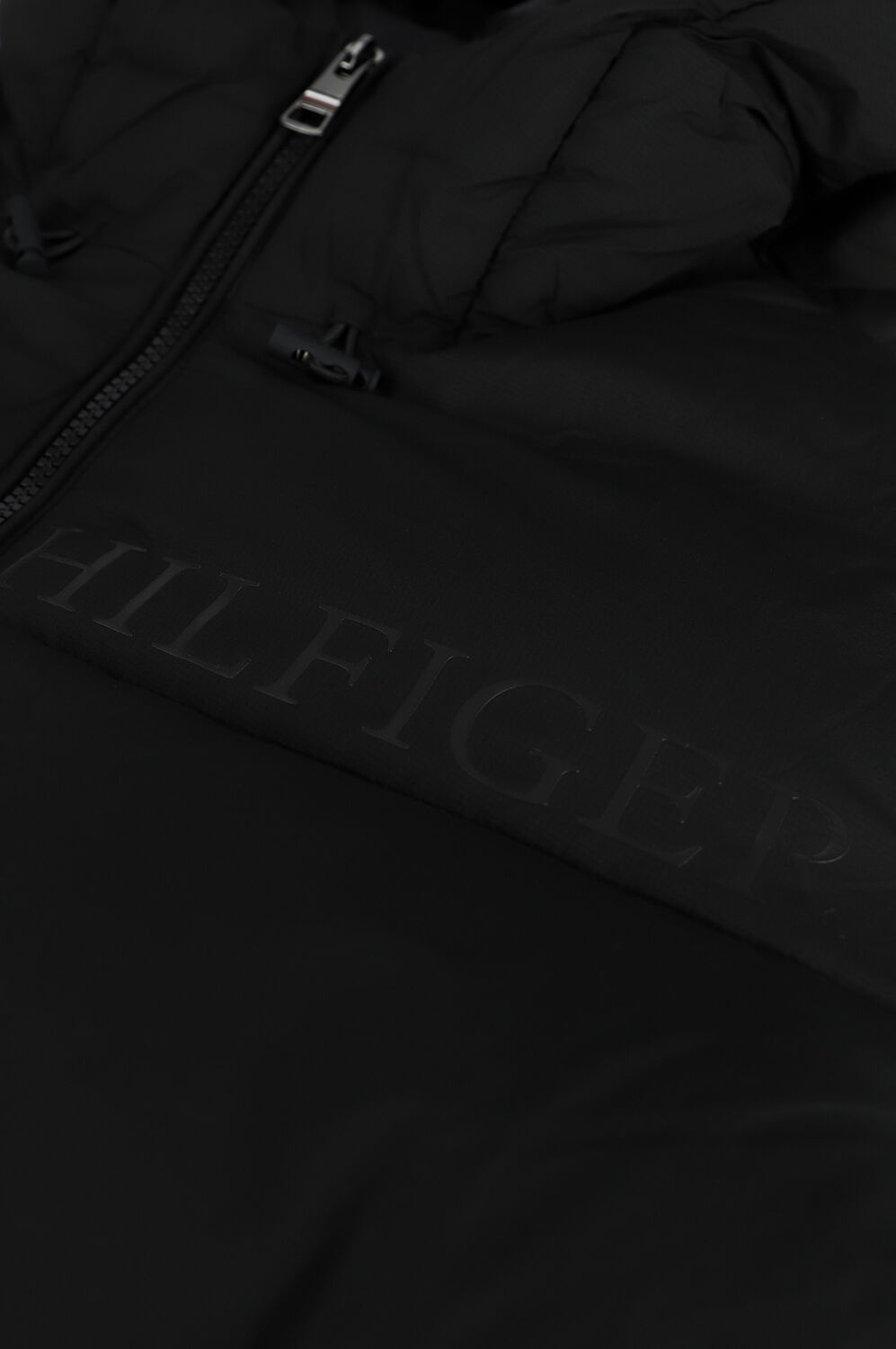 TOMMY HILFIGER Veste matelass&eacute; HIGH LOFT JACKET en noir - large