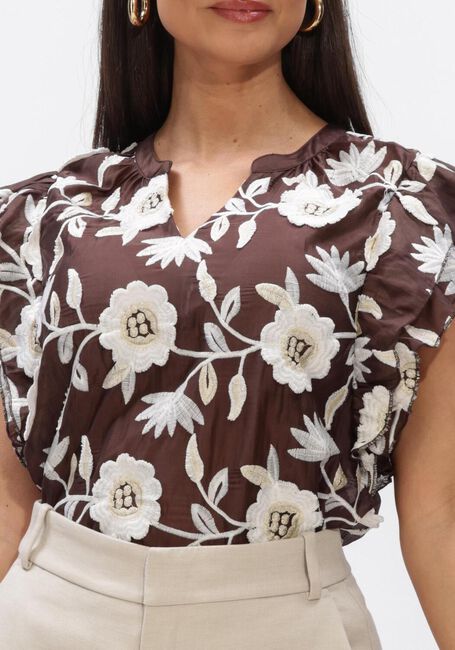 Lichtgrijze AAIKO Tops & T-shirts YAELLA 3D TEN 518 - large