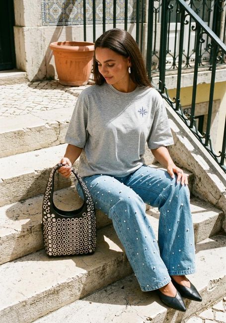 REFINED DEPARTMENT T-shirt MAGGY en gris - large