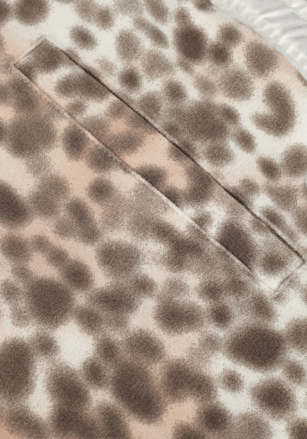 10DAYS Pantalon de jogging CROPPED JOGGER LEOPARD &Eacute;cru - large