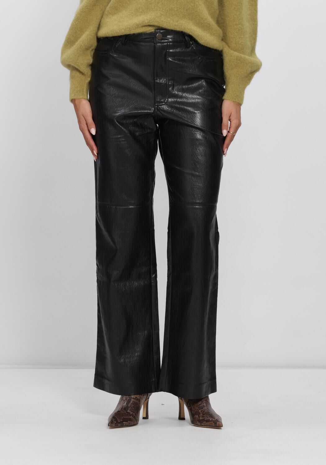 Zwarte AAIKO Broeken/jumpsuits RIANNE PU 689 - large