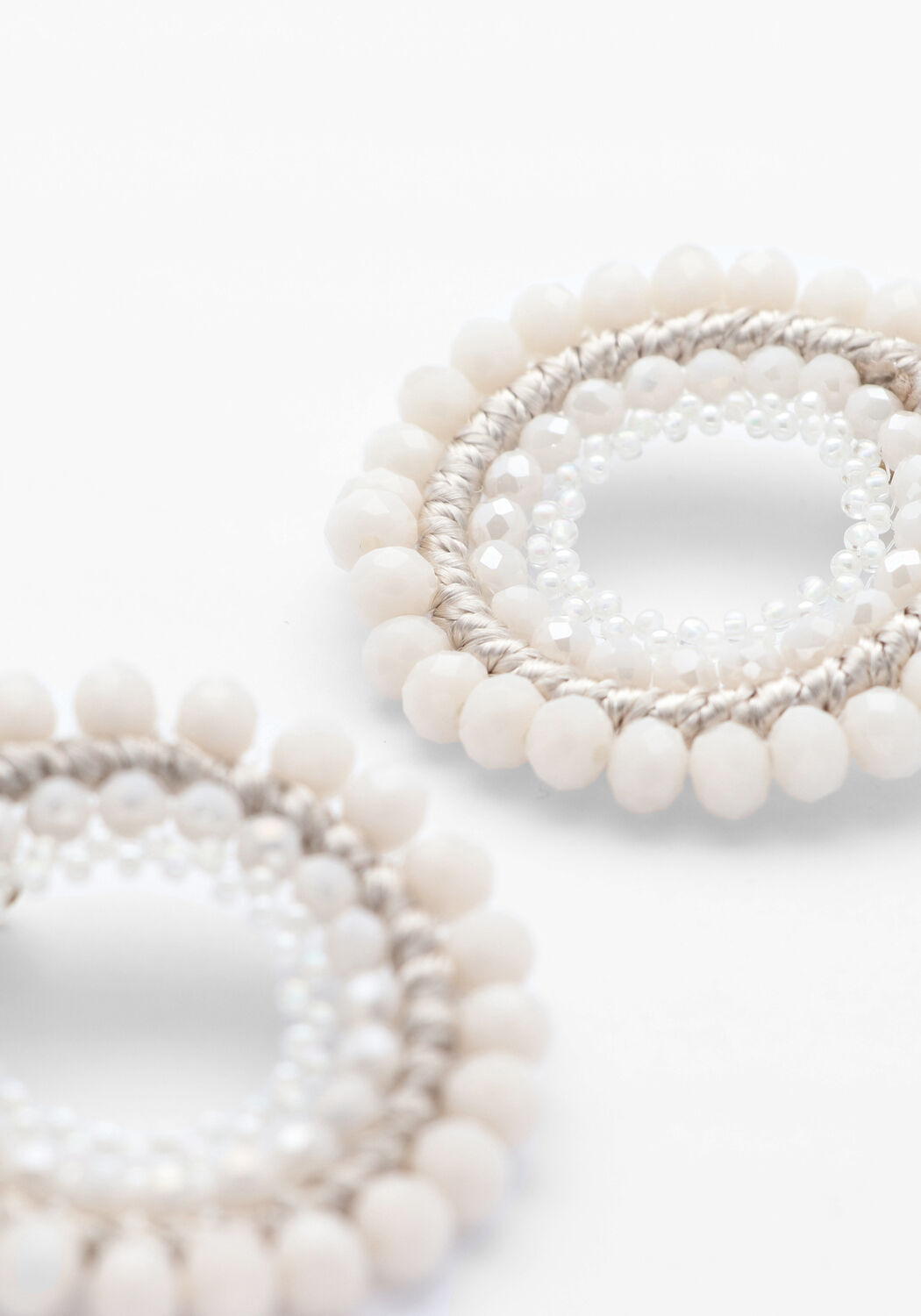 PAULIE POCKET Boucles d'oreilles ELEGANT HOOPS EARRINGS en beige - large