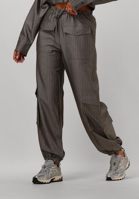 REFINED DEPARTMENT Pantalon cargo VIKKI en gris - large