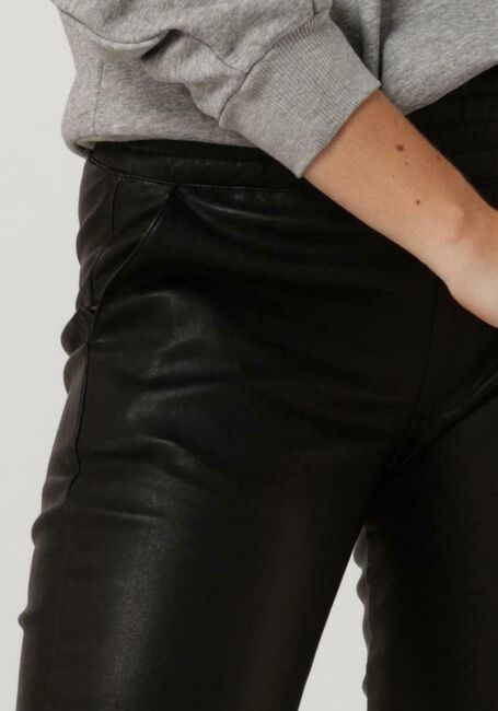 IBANA Pantalon PHIEN en noir - large