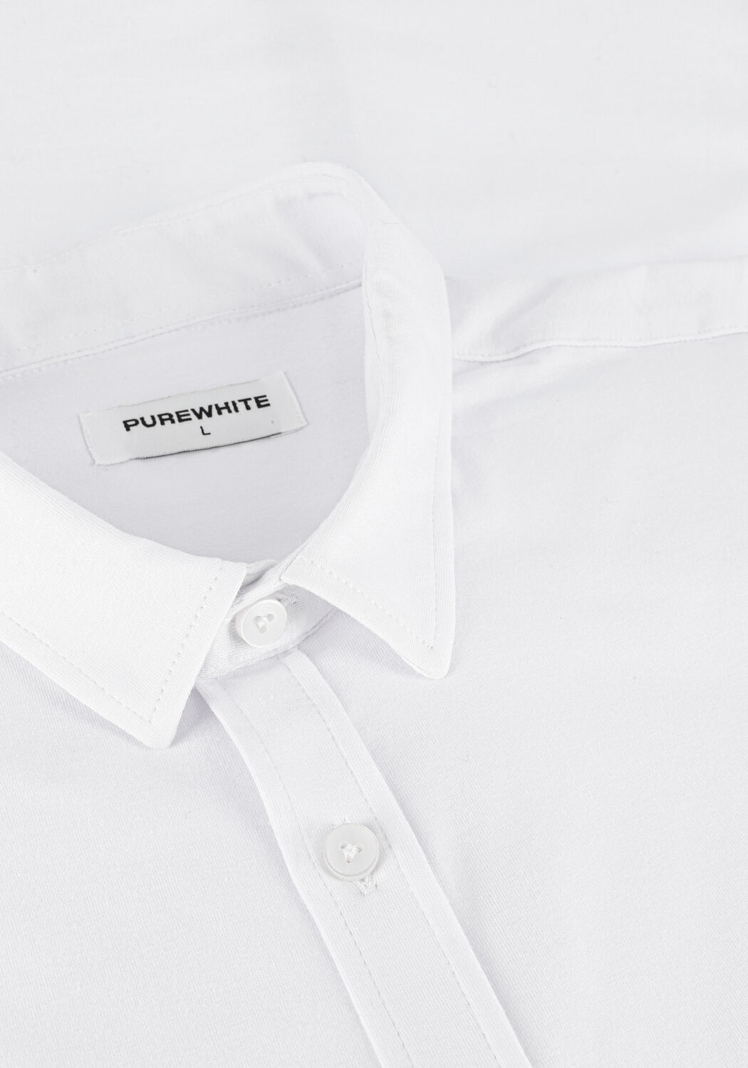 PUREWHITE Chemise d&eacute;contract&eacute; ESSENTIAL SHIRT JERSEY en blanc - large