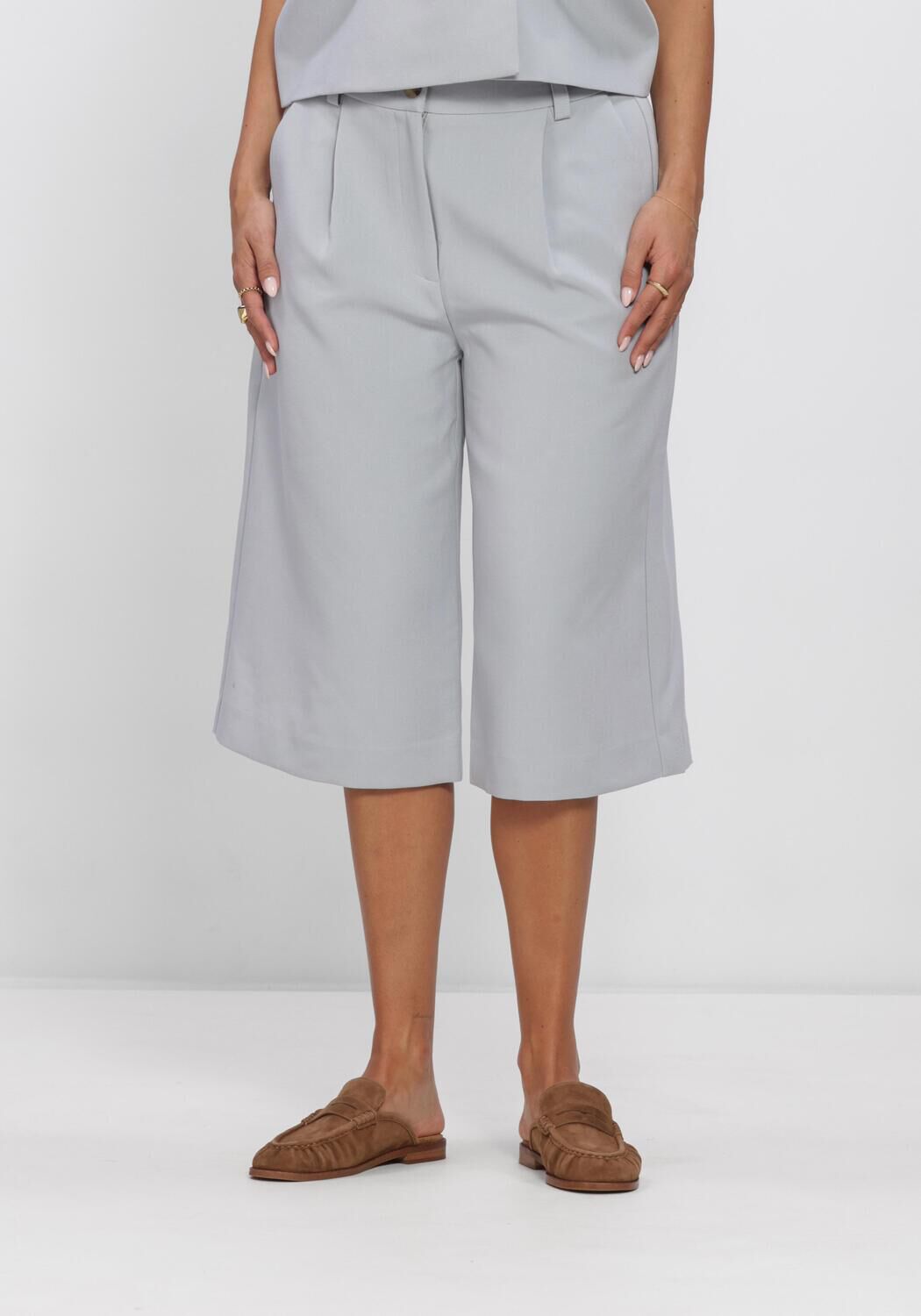 MODSTR&Ouml;M GALEMD LONG SHORT Pantalons en bleu - large