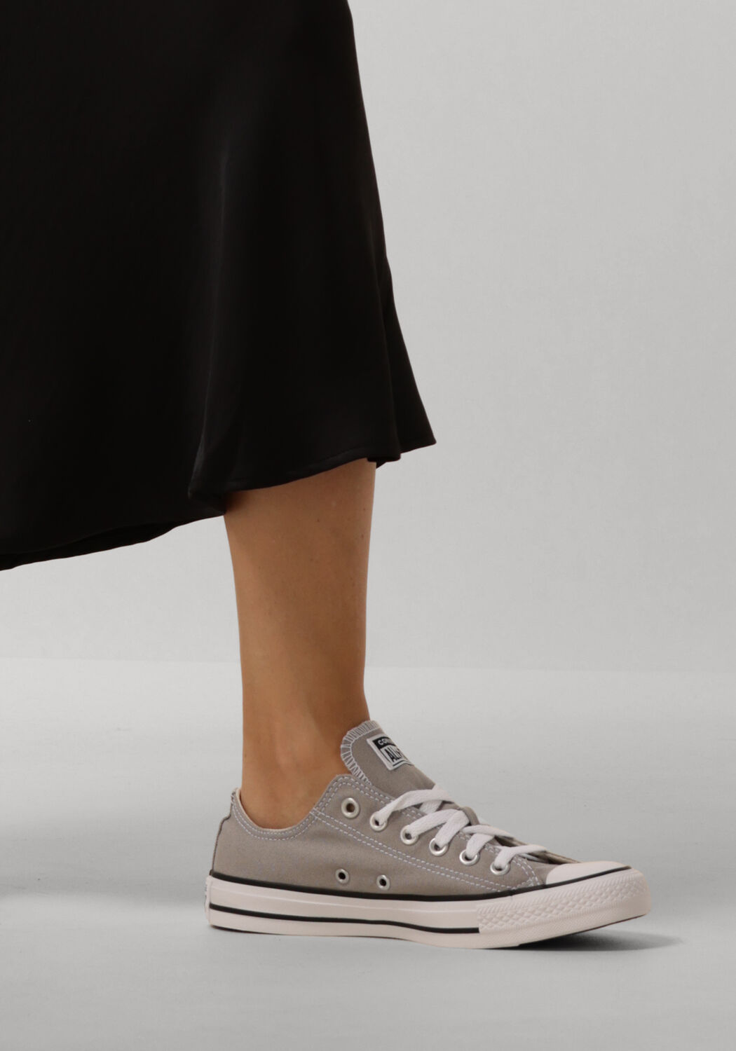 CONVERSE Baskets basses CHUCK TAYLOR ALL STAR LOW en gris - large