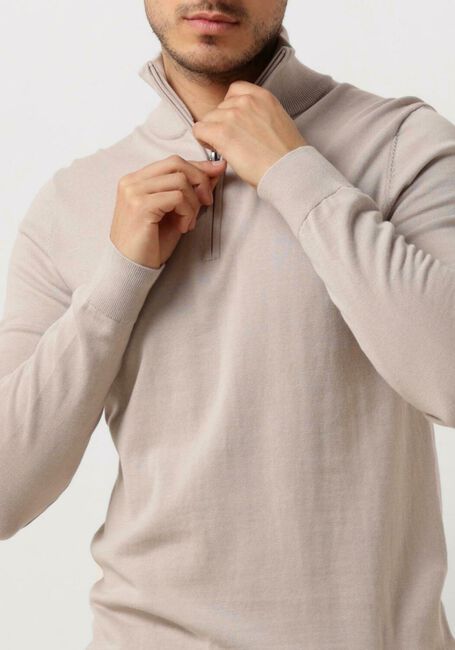 SAINT STEVE Pull CAS en beige - large