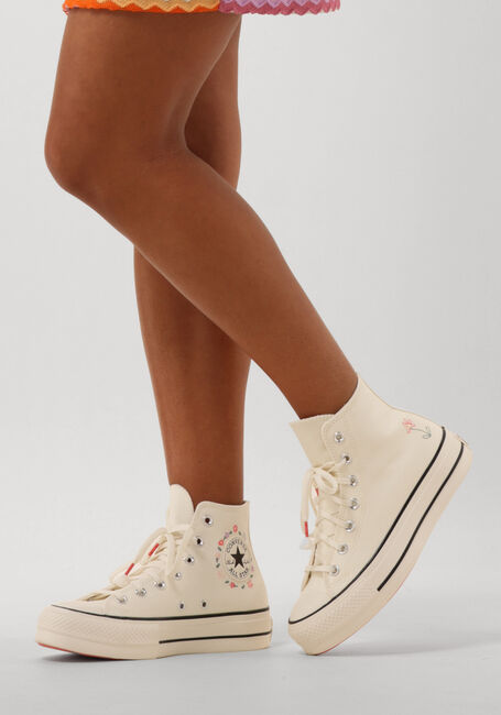 CONVERSE Baskets montantes CHUCK TAYLOR ALL STAR LIFT en blanc - large