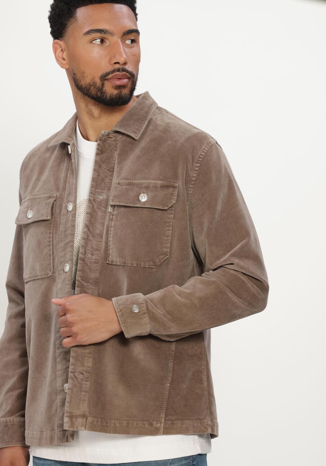 CAST IRON Surchemise LONG SLEEVE SHIRT VELVET GARMENT DYE en taupe - large