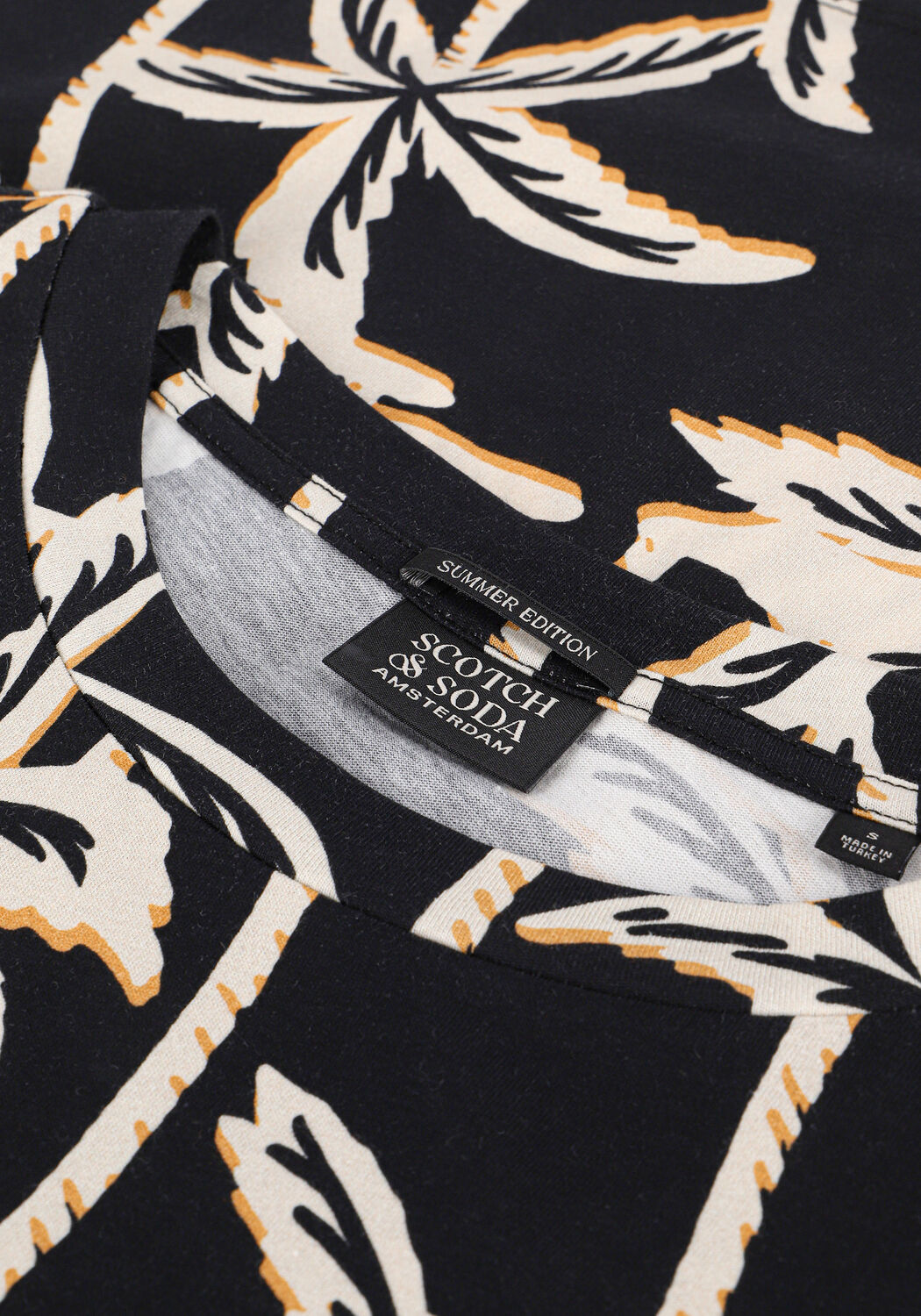 Zwarte SCOTCH & SODA T-shirt PRINTED CREW-NECK T-SHIRT - large