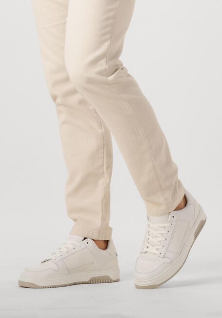 NUBIKK Baskets basses BASKET COURT en blanc - large