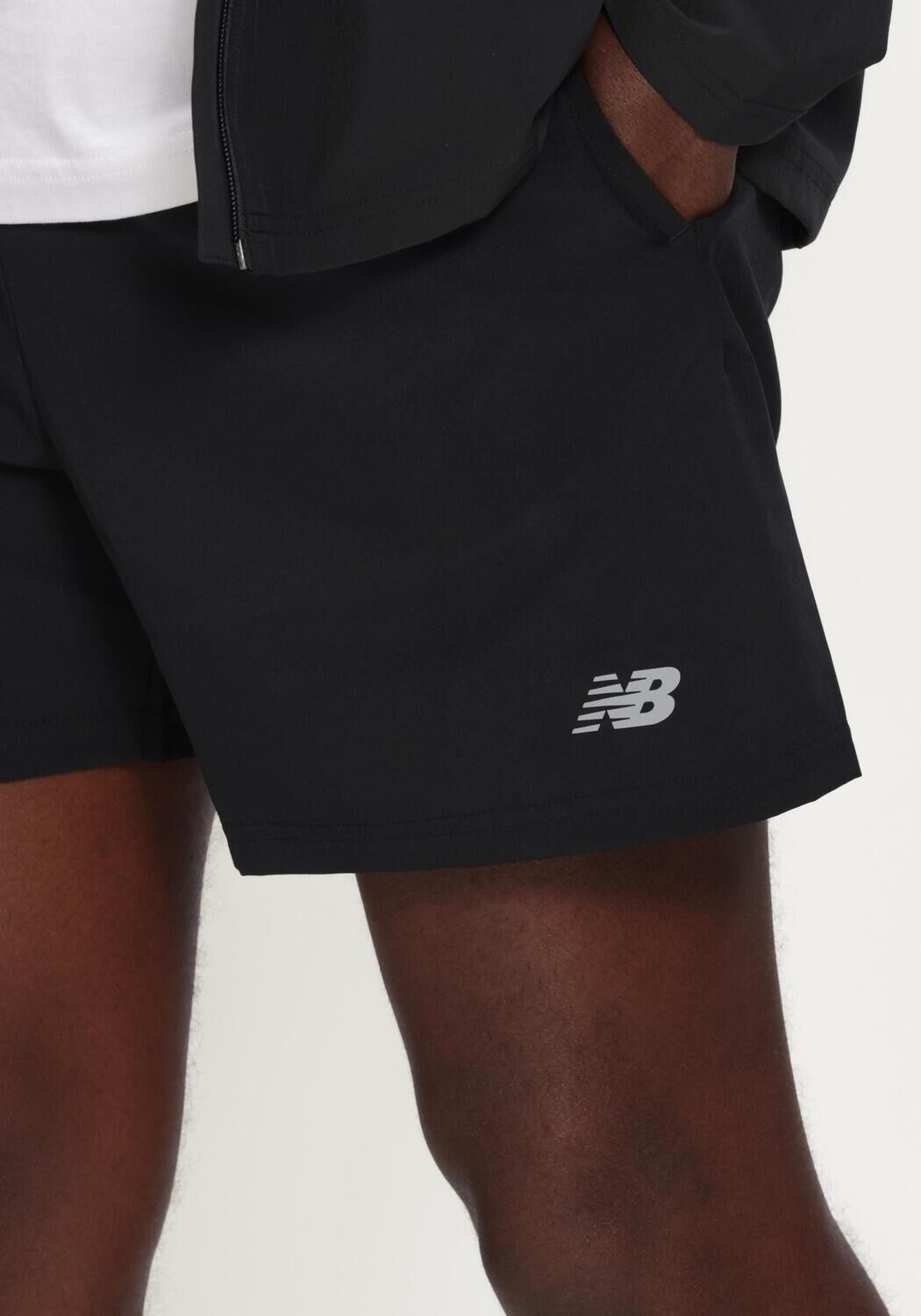 Zwarte NEW BALANCE Korte broek SE SH 5 IN - large