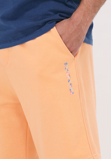SCOTCH & SODA Pantalon courte SWEAT SHORT IN ORGANIC COTTON en orange - large